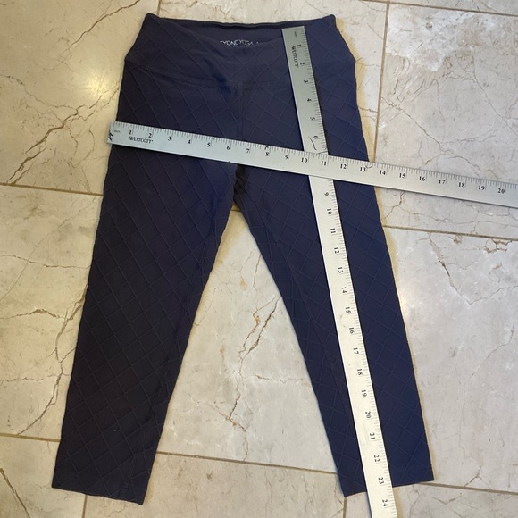 Beyong Yoga Spacedye High Waisted Cropped /  Pedal Pusher Legging, Blue, Sz S - Picture 8 of 8